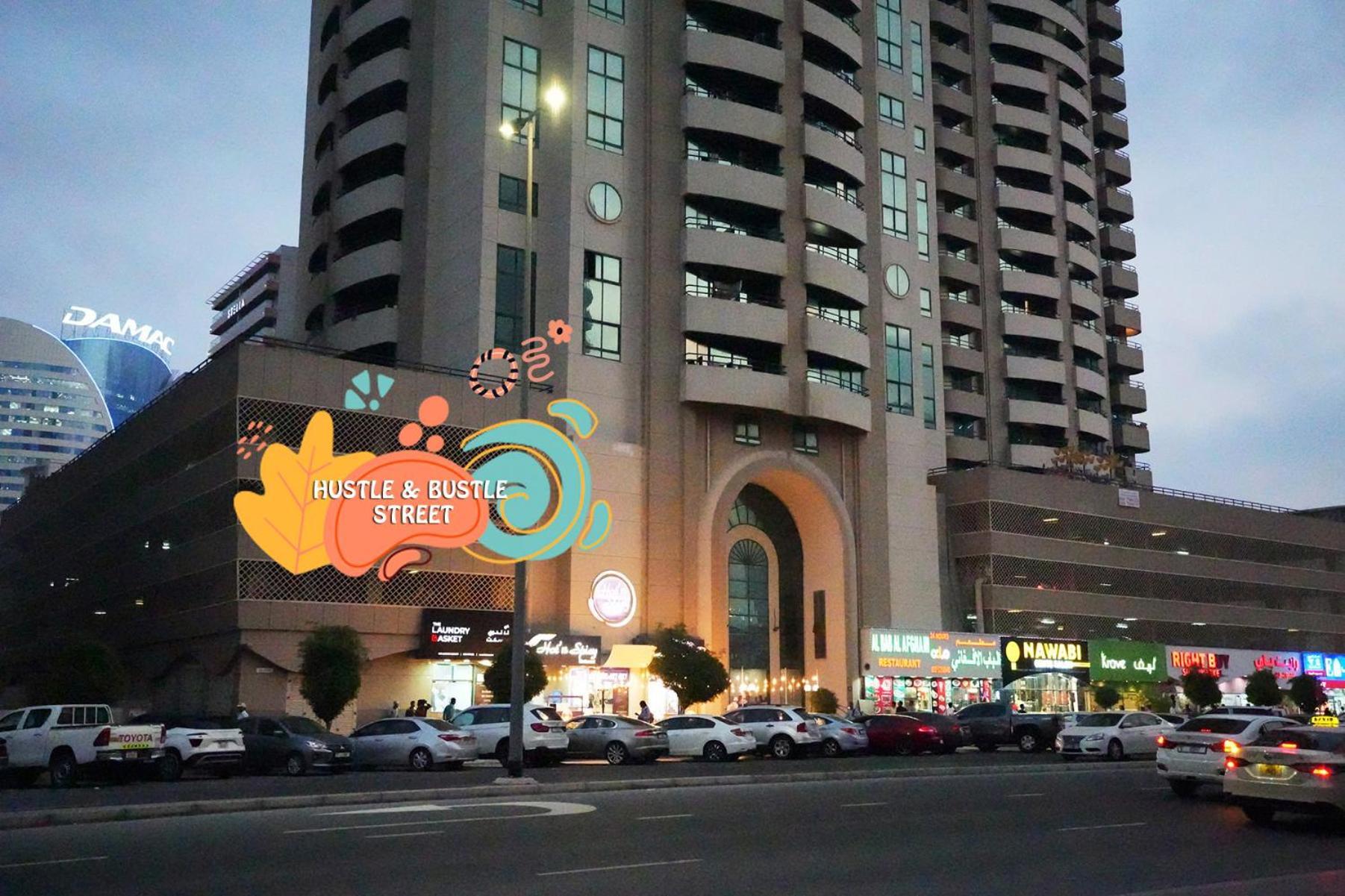 Quiet Partition Room In Tecom Barsha Heights Dubái Exterior foto